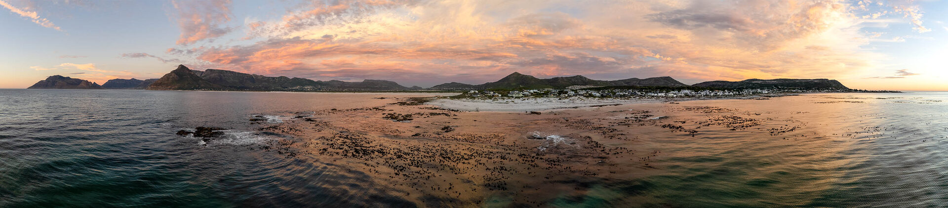 Kommetjie Tides — Cape Town fine art print by Tamarac
