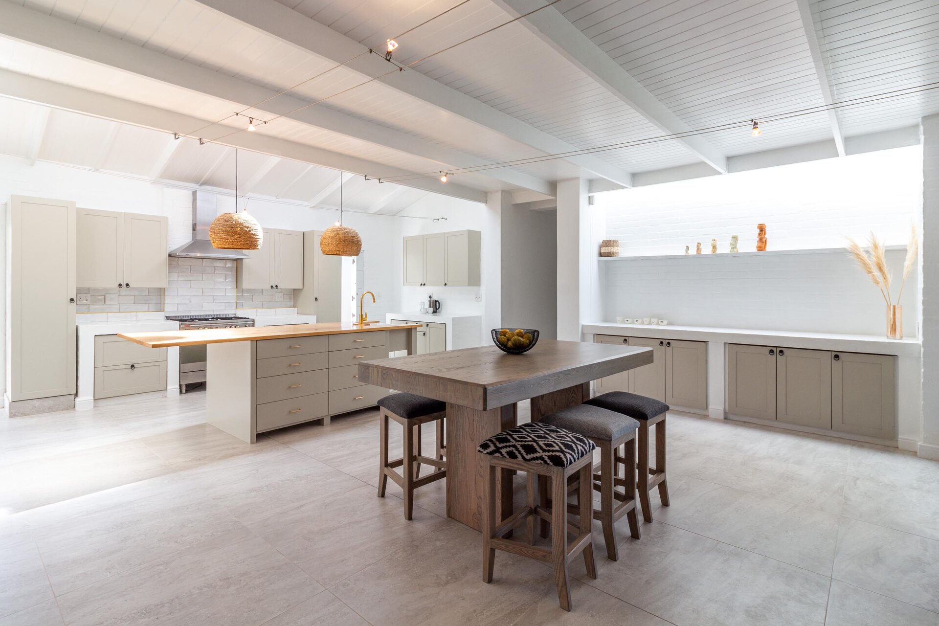 Property & Architecture 8